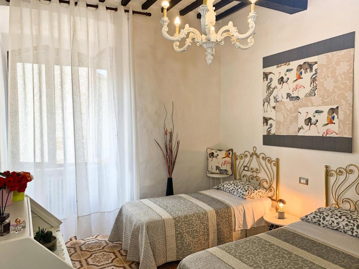 Apartamento Il Borgo Antico San Gimignano Exterior foto