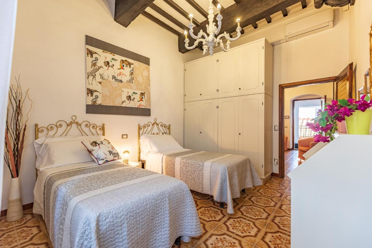 Apartamento Il Borgo Antico San Gimignano Exterior foto
